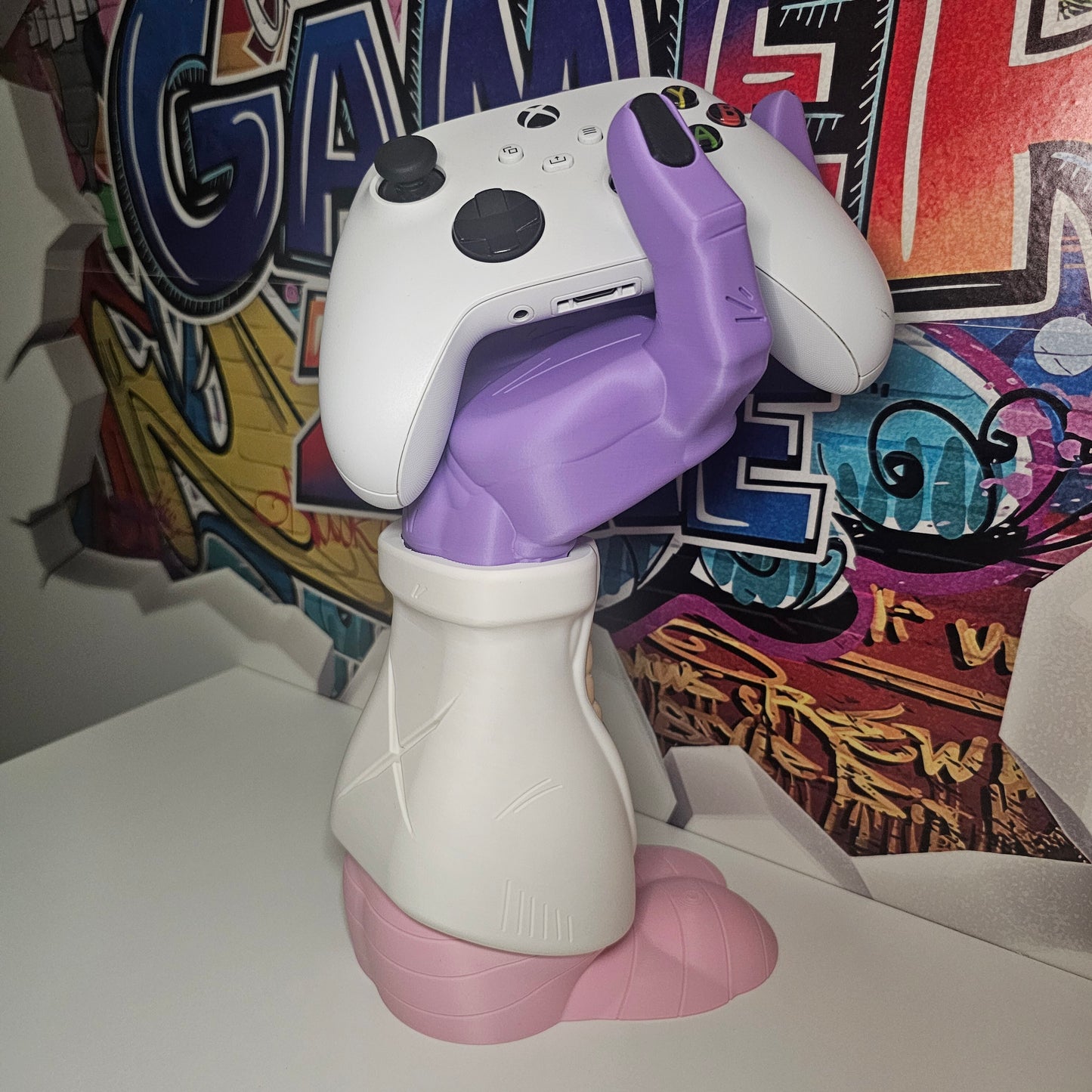 Universal Controller Stand - Frieza from Dragon Ball